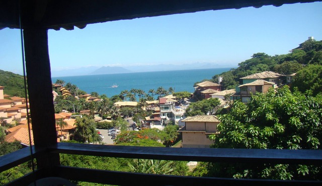 House on João Fernandes Beach in a gated community.