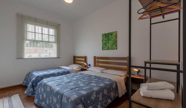 House with 3 bedrooms and two parking spaces in Tatuapé.