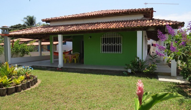 House with pool for rent for the season in Praia do Norte, 400m from the beach. in Ilhéus