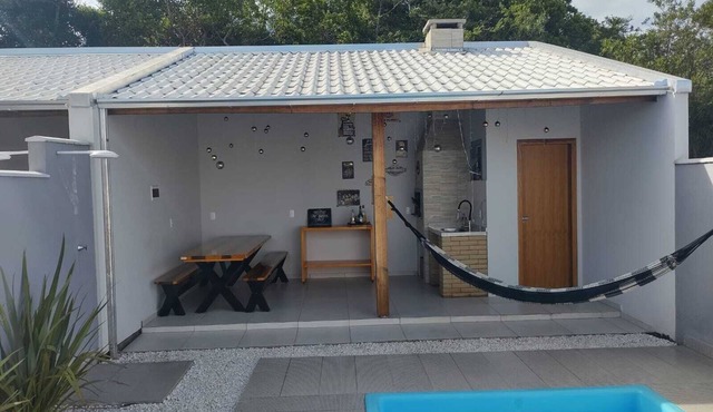 HOUSE WITH POOL NEAR GRANT BEACH, ITAJUBÁ, BARRA VELHA, SC.