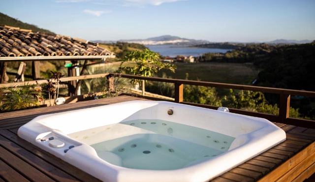Ibiraquera Guest House Villa com piscina e jacuzzi