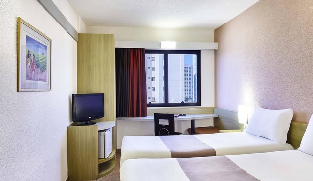 ibis Taubate