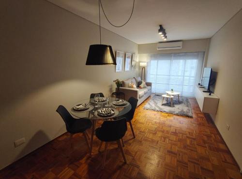 KD departamento Parque Chacabuco Cálido y luminoso semipiso in Buenos Aires