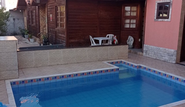 Large house with swimming pool in a closed condominium in São Pedro d´Aldeia.
