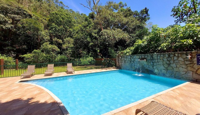 Leisure Experiences in the Heart of Nature l Spa Treatment, BBQ & Outdoor Pool in Nova Friburgo