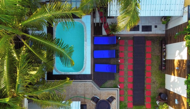 Leo and Lia's vacation home