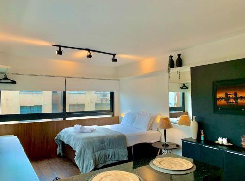 LIV - Apartment 906