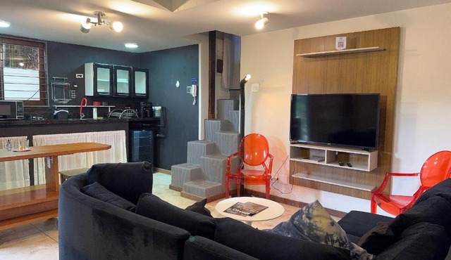 Loft Aconchegante com Atmosfera Intimista em Meio à Natureza – Granja Viana in Carapicuíba
