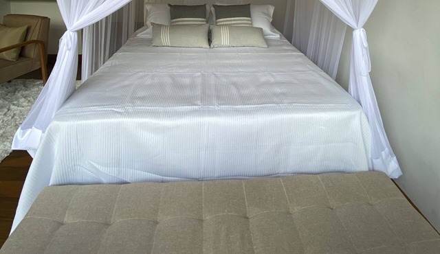 Luxurious master suite amidst lush nature in the Mantiqueira mountains in MG