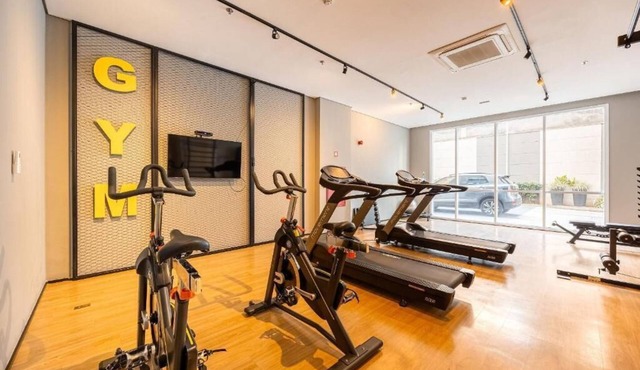Luxury studio apartment, do everything on foot!
