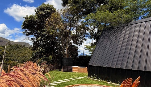 Manga Larga Chalet in Petrópolis. A unique experience of comfort and nature.