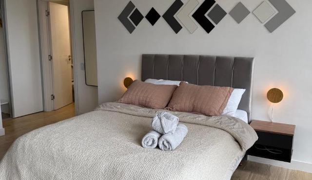 MarDelSuites - Studio Moderno Piso 12- Vista al Mar, Cochera Opcional, AC, 2min Playa
