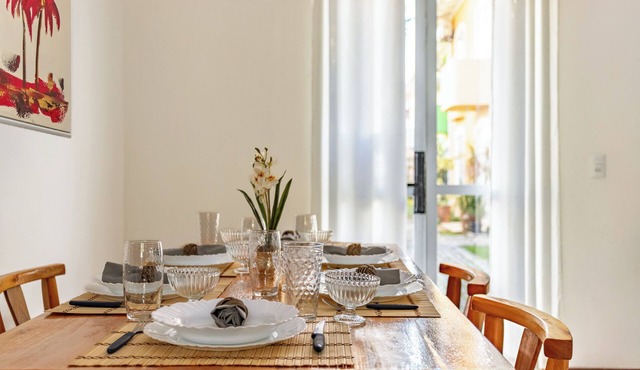 Mariscal Ideal Family Retreat, King Bed, Complete Linens, 220m from the Sea