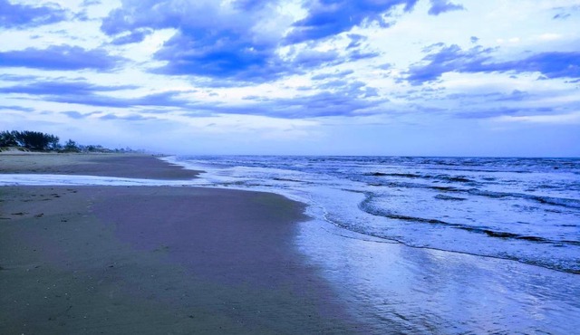 Marrom - Praia a 2 Minutos, Sinuca e Churrasqueira