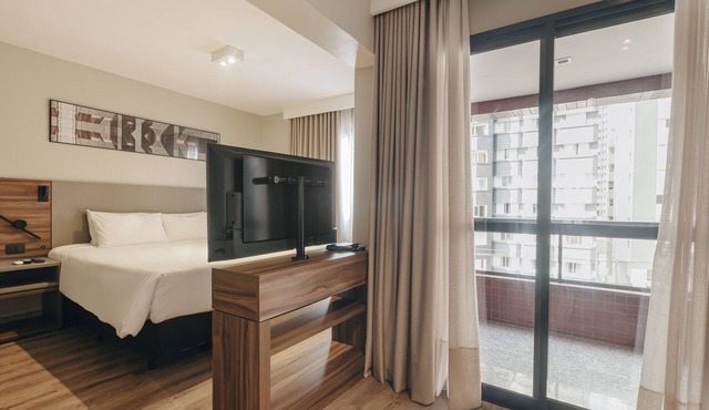 Mercure Curitiba Batel Hotel
