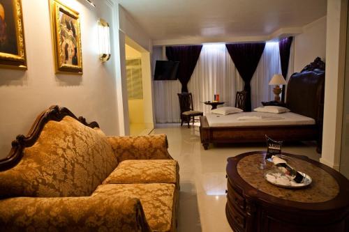 Miami Motel (ADULT ONLY)