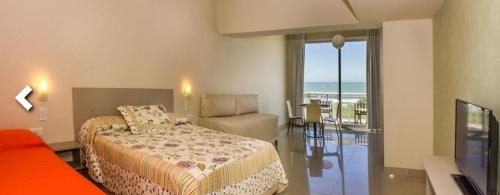 Mitre Al Mar