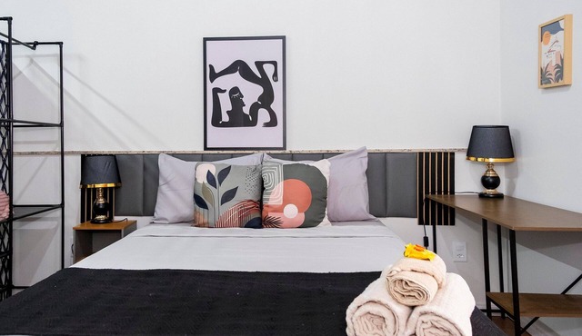 Modern and functional studio apartment near Garoto