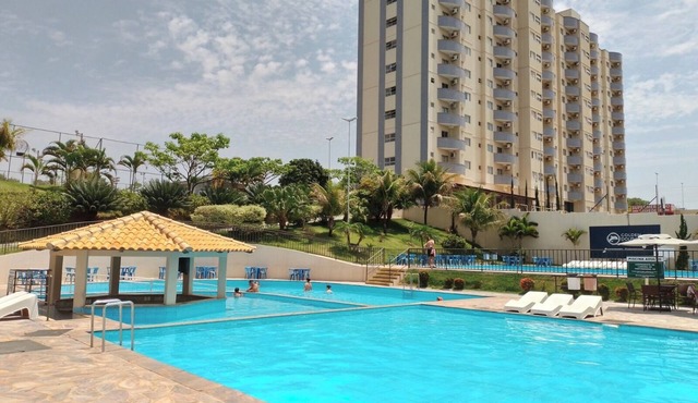 Modern apartment with complete leisure area and access to the Golden Dolphin. in Caldas Novas