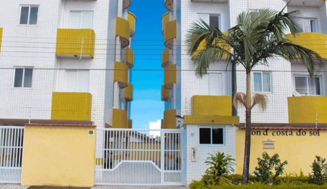 Nice apartment in Praia Grande, quiet area, excellent price! in Praia Grande
