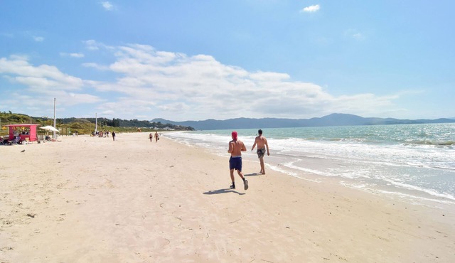 No coração de Jurerê, 1 quadra da Praia DX6004