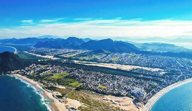 North of the magical island of Florianópolis