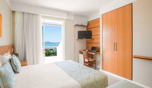 Oceania Park Hotel Spa & Convention Center by RB Hotelaria