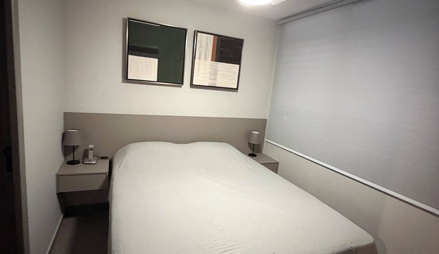 One-bedroom apartment across from Hospital das Clínicas.