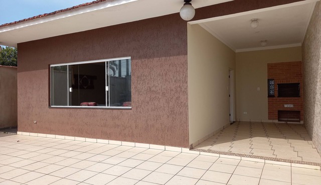 One Block from the Beach, 4 Bedrooms in SP