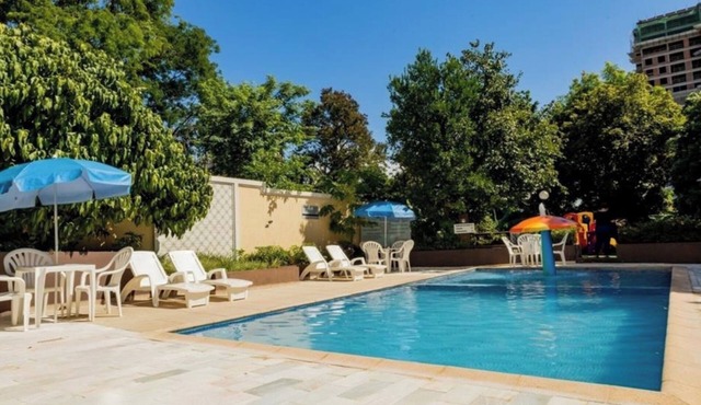 One Unit | Free Breakfast | Gym Access | Near Park