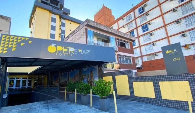 Oper smart hotel in Santa Maria