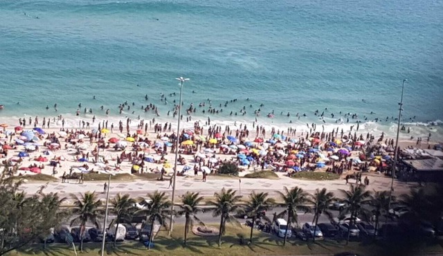 Panoramic view of the sea, lagoon and mountains - Barra da Tijuca Beach