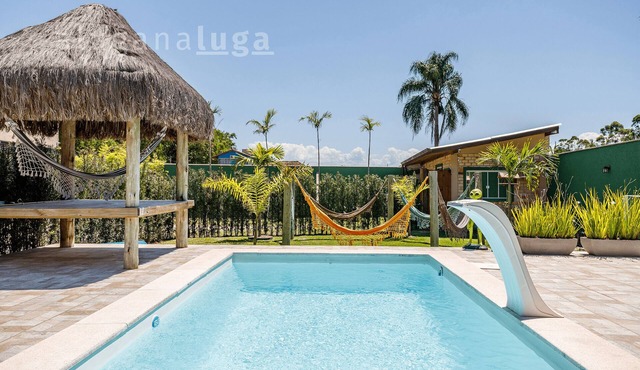 Parrot Cabin - Heated Pool & Gourmet Area