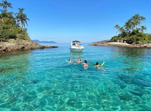 Passeio de Lancha em Angra dos Reis