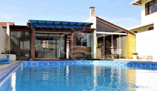 Peace and quiet with nature in a house with pool 2 km from the beach