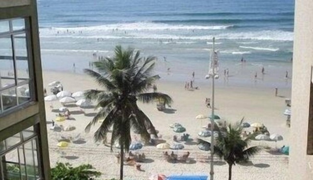 PITANGUEIRAS BEACHFRONT 2 Bedrooms! - 2 suites
