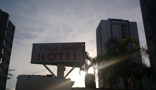 Plaza Suite Hotel