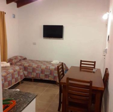 Posta Almendros Apart in Merlo