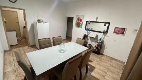 Quarto Aconchegante in Cruzeiro