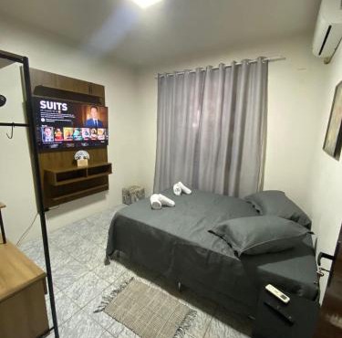 Quarto privativo no centro de Foz