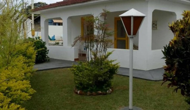 Recanto Tatinha Agradável com Piscina.
