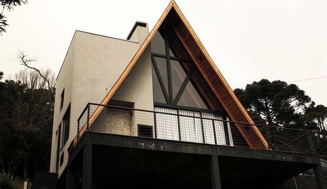 Red Rose Chalet - Incredible Mountain Views - Snowy Region