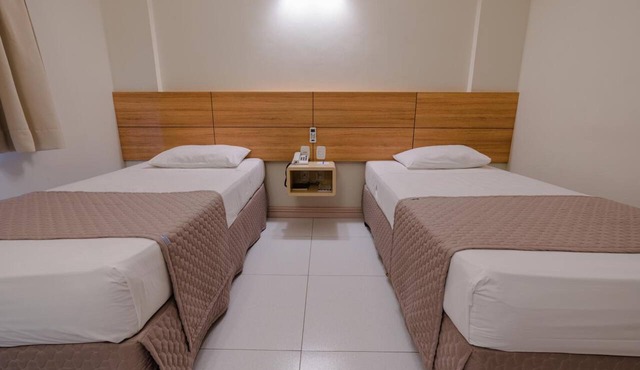Relax in Convenient Room Close to Dining Hotspots + City Center