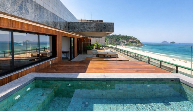 Rio021 - Luxury beachfront penthouse at Praia do Pepe