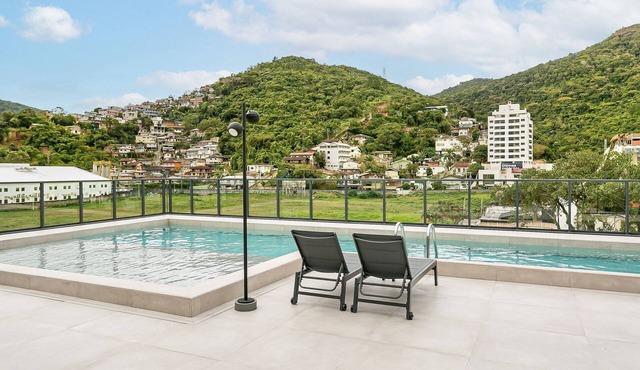 Rooftop with Pool | Technology Hub #SG04