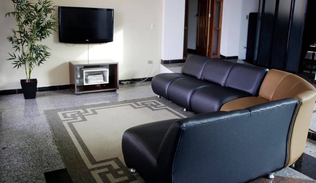 Royal Inn Hotel