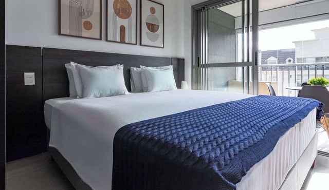 Serviced Studio in São Paulo with City Views