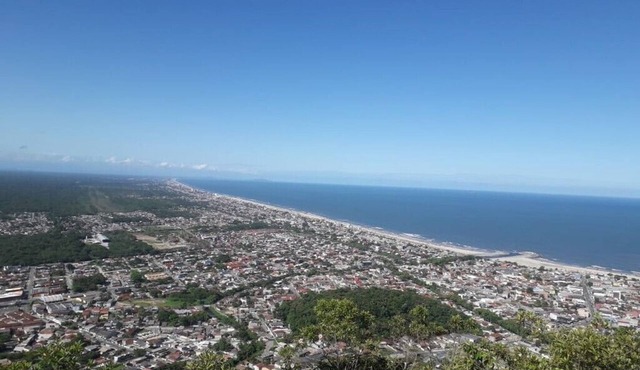 Shared house 400 meters from the beach.