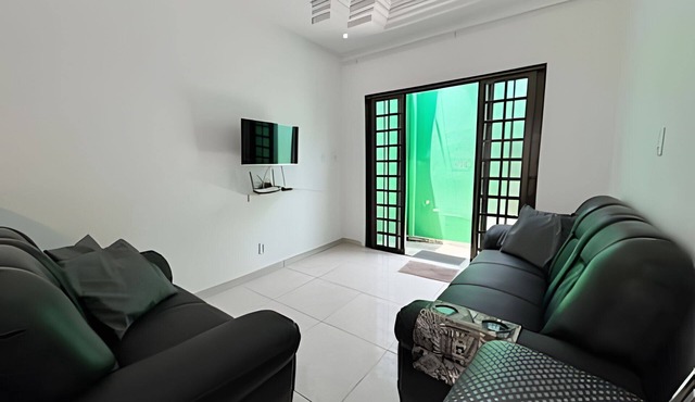Simple and Functional House in Araxá in Araxá
