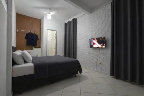 Simple studio 10 min to the beach, bus station and train station